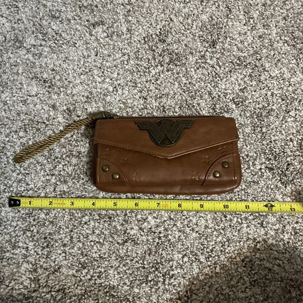 Wonder Woman Brown Zip-Around Wristlet Wallet w/ Wrist Strap, Card Slots